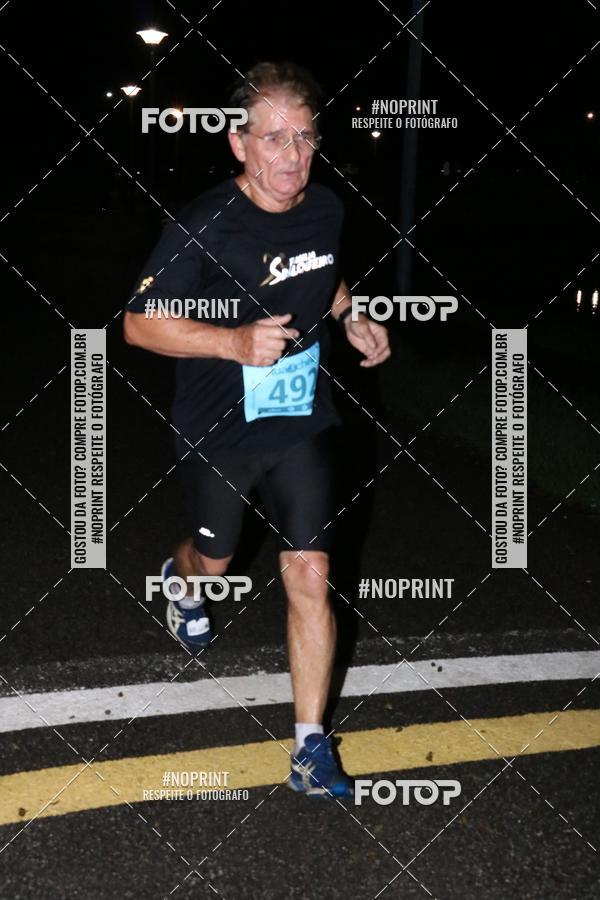 Buy your photos of the eventCorrida da Lua Cheia - Parque Barigui on Fotop