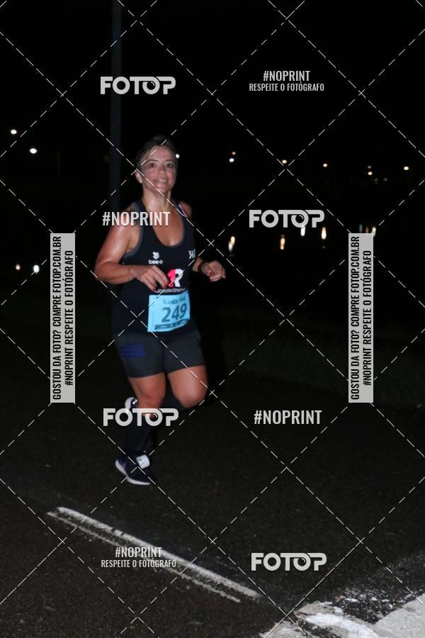 Buy your photos of the eventCorrida da Lua Cheia - Parque Barigui on Fotop