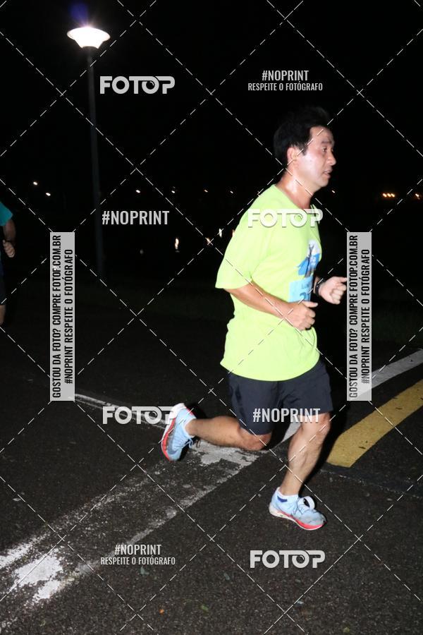 Buy your photos of the eventCorrida da Lua Cheia - Parque Barigui on Fotop