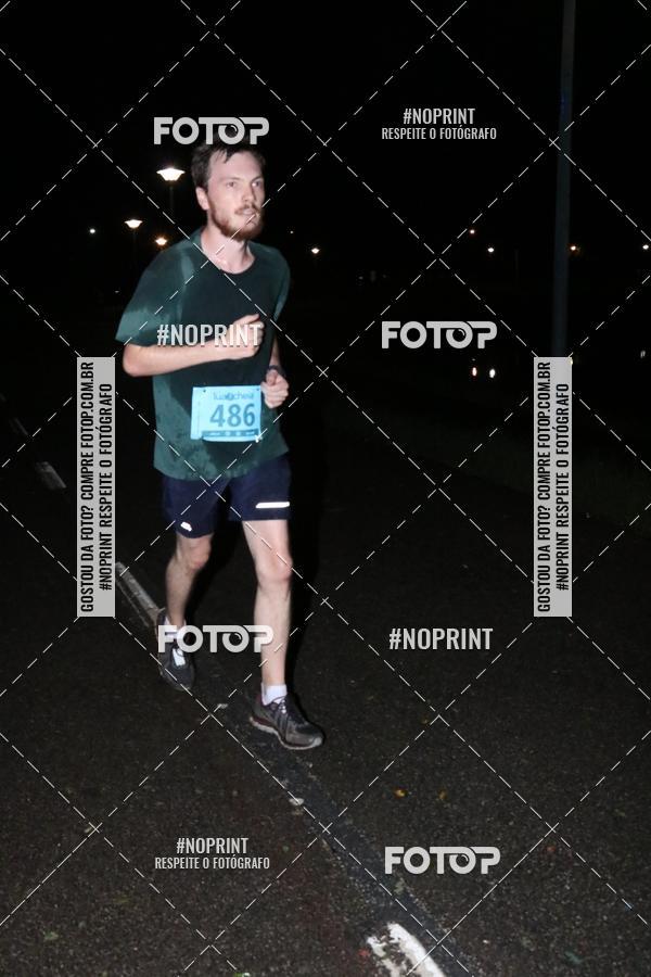 Buy your photos of the eventCorrida da Lua Cheia - Parque Barigui on Fotop