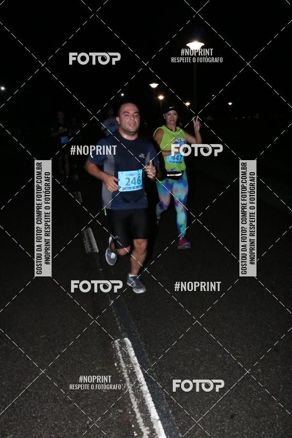 Buy your photos of the eventCorrida da Lua Cheia - Parque Barigui on Fotop