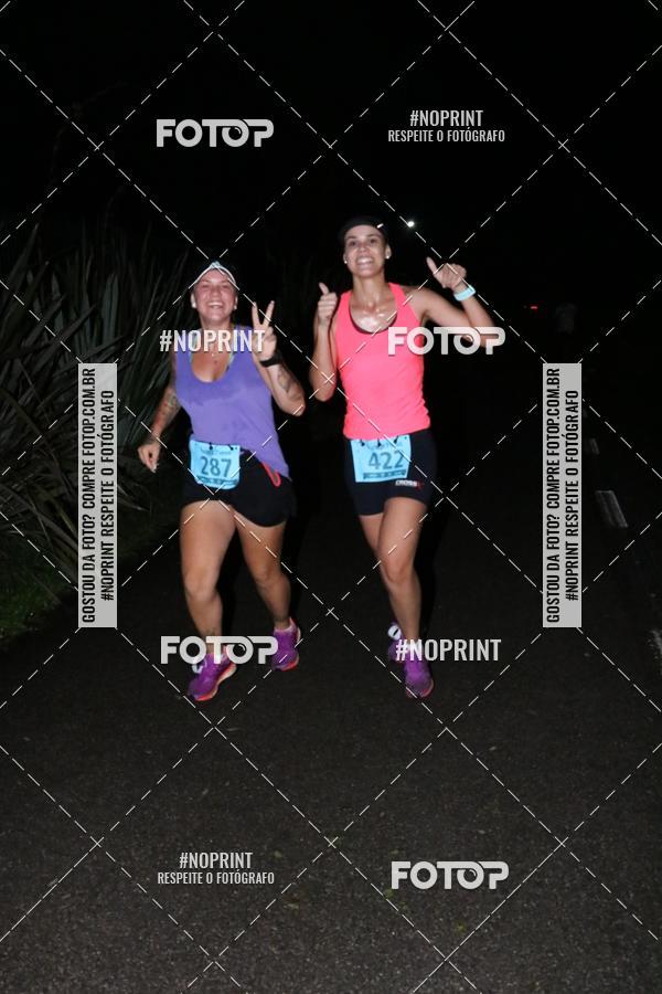 Buy your photos of the eventCorrida da Lua Cheia - Parque Barigui on Fotop