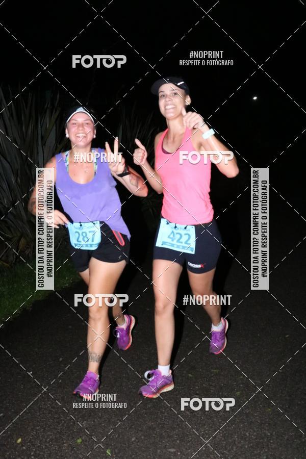 Buy your photos of the eventCorrida da Lua Cheia - Parque Barigui on Fotop