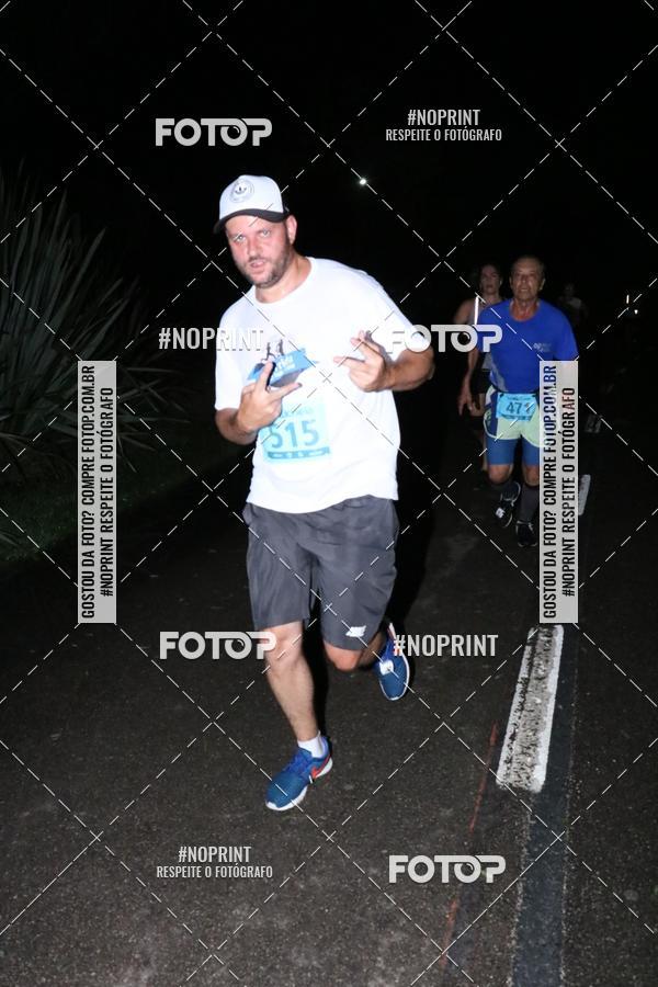 Buy your photos of the eventCorrida da Lua Cheia - Parque Barigui on Fotop
