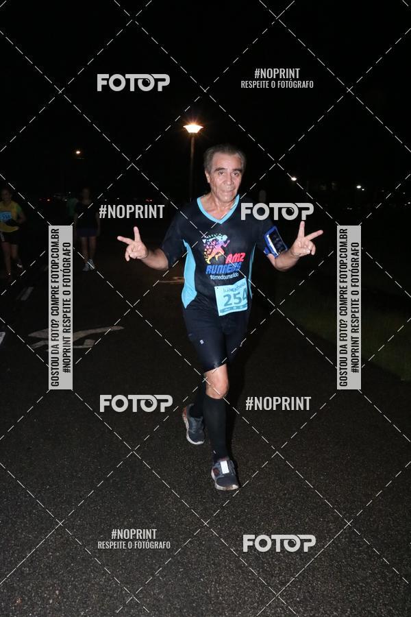 Buy your photos of the eventCorrida da Lua Cheia - Parque Barigui on Fotop