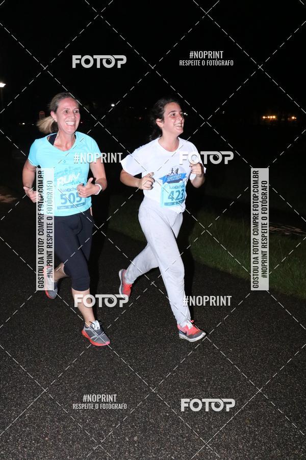 Buy your photos of the eventCorrida da Lua Cheia - Parque Barigui on Fotop