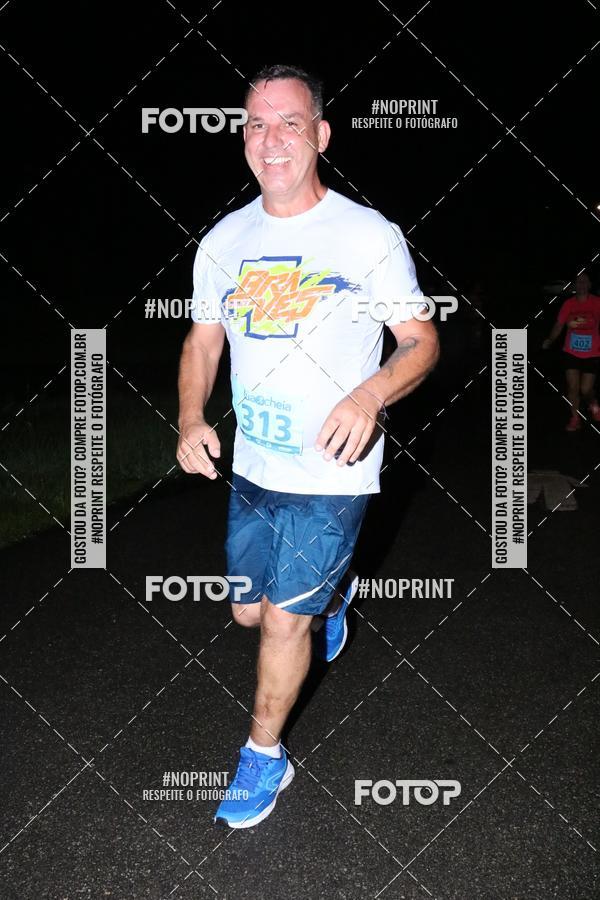 Buy your photos of the eventCorrida da Lua Cheia - Parque Barigui on Fotop