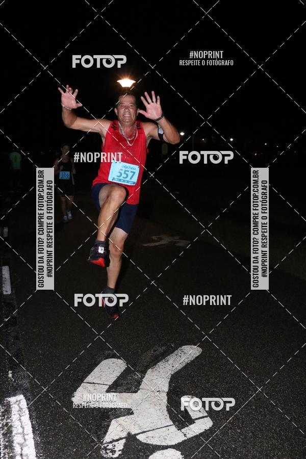 Buy your photos of the eventCorrida da Lua Cheia - Parque Barigui on Fotop