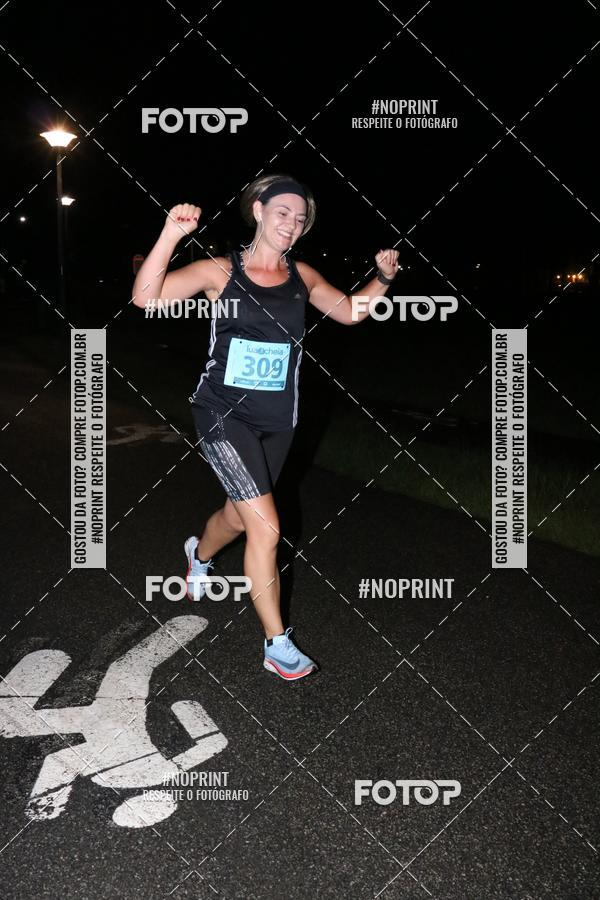 Buy your photos of the eventCorrida da Lua Cheia - Parque Barigui on Fotop