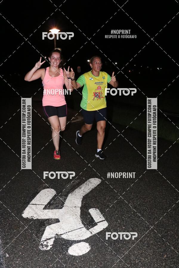 Buy your photos of the eventCorrida da Lua Cheia - Parque Barigui on Fotop