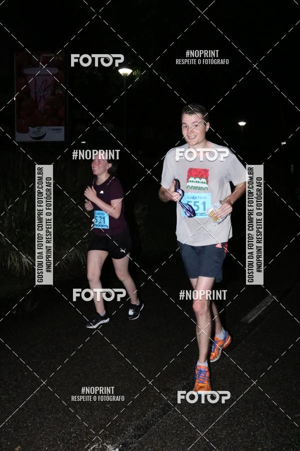 Buy your photos of the eventCorrida da Lua Cheia - Parque Barigui on Fotop