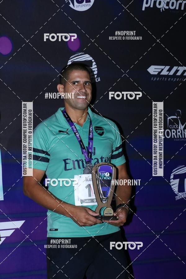 Buy your photos of the eventCorrida da Lua Cheia - Parque Barigui on Fotop