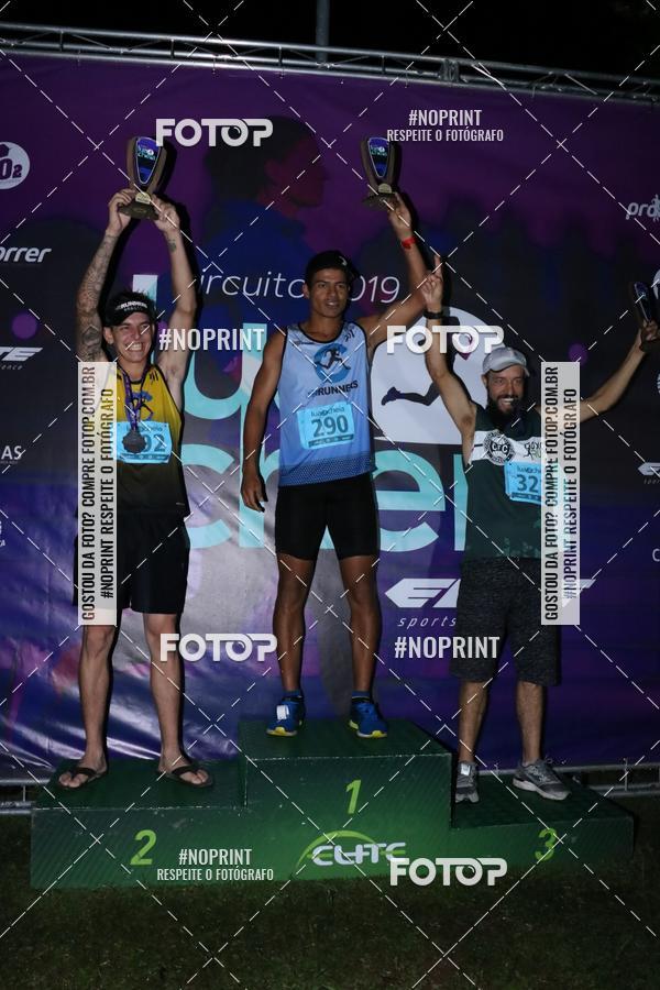 Buy your photos of the eventCorrida da Lua Cheia - Parque Barigui on Fotop