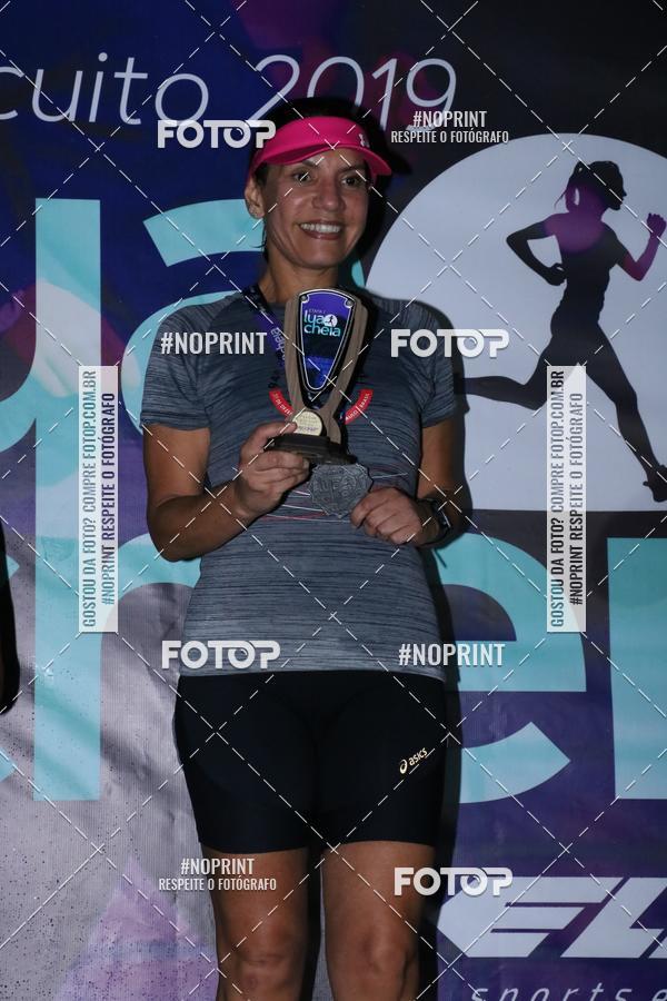 Buy your photos of the eventCorrida da Lua Cheia - Parque Barigui on Fotop