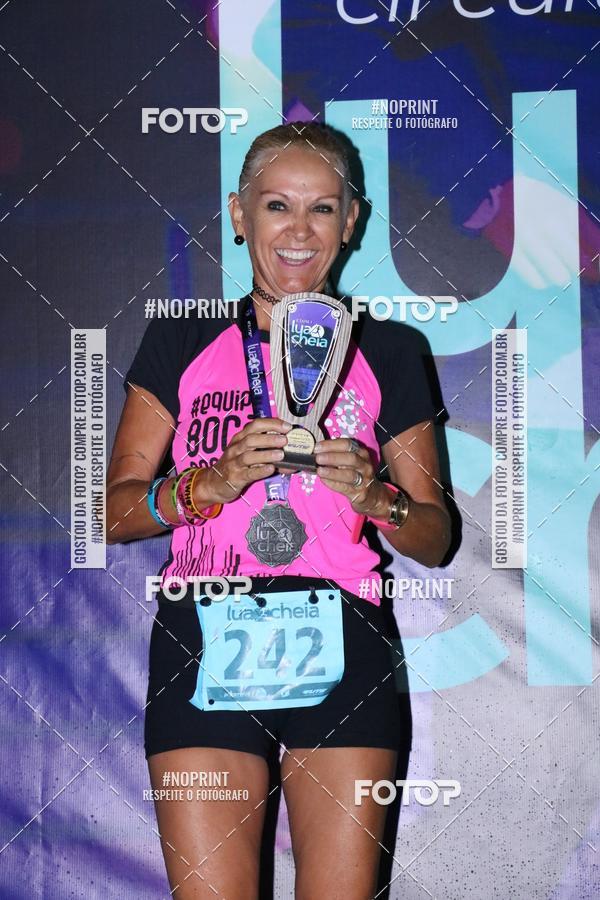 Buy your photos of the eventCorrida da Lua Cheia - Parque Barigui on Fotop