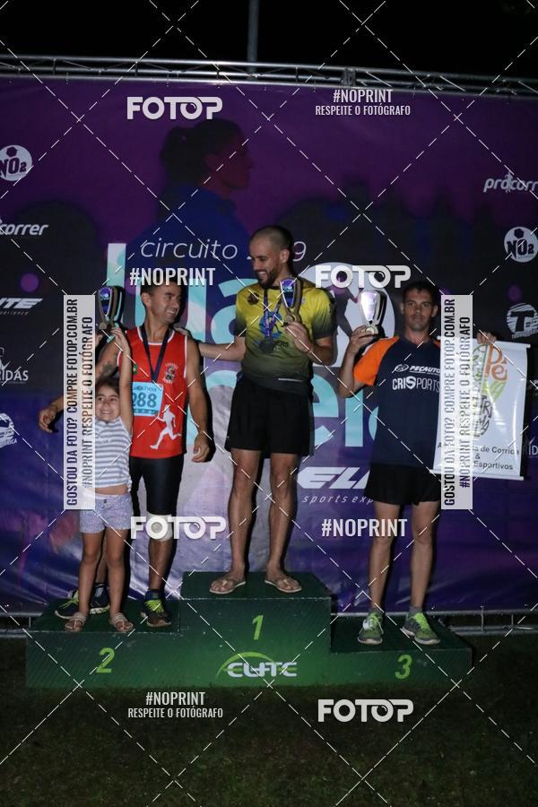 Buy your photos of the eventCorrida da Lua Cheia - Parque Barigui on Fotop