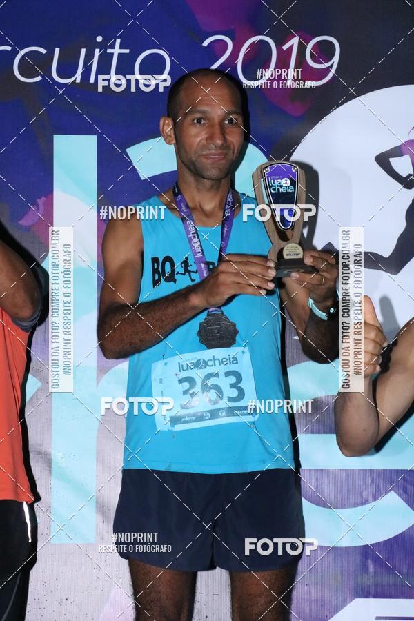 Buy your photos of the eventCorrida da Lua Cheia - Parque Barigui on Fotop