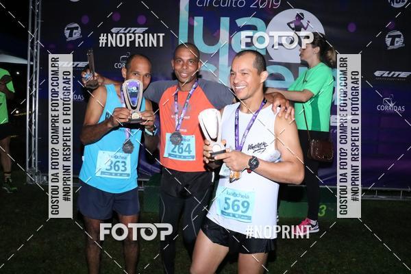 Buy your photos of the eventCorrida da Lua Cheia - Parque Barigui on Fotop