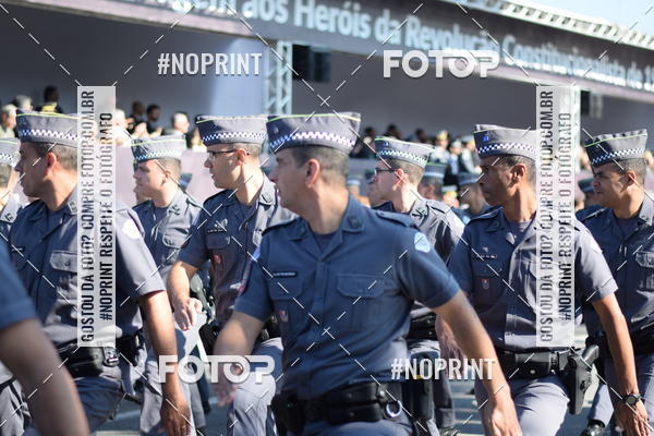 Buy your photos of the eventDesfile cvico 9 de Julho on Fotop