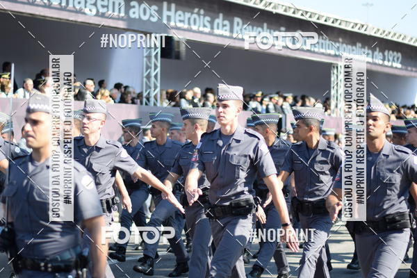 Buy your photos of the eventDesfile cvico 9 de Julho on Fotop