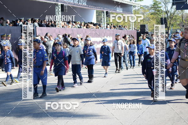 Buy your photos of the eventDesfile cvico 9 de Julho on Fotop