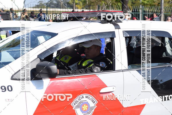 Buy your photos of the eventDesfile cvico 9 de Julho on Fotop