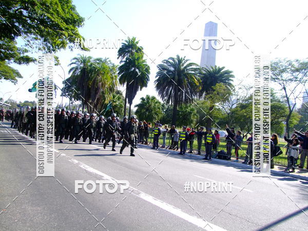 Buy your photos of the eventDesfile cvico 9 de Julho on Fotop