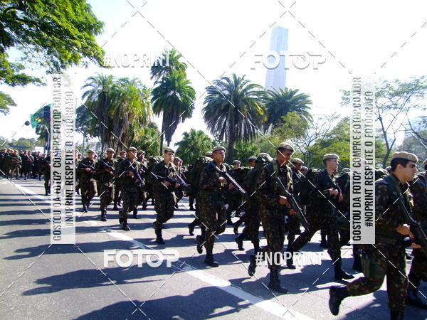 Buy your photos of the eventDesfile cvico 9 de Julho on Fotop