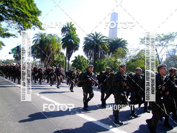 Buy your photos of the eventDesfile cvico 9 de Julho on Fotop