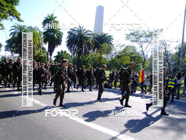 Buy your photos of the eventDesfile cvico 9 de Julho on Fotop