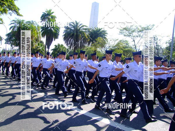 Buy your photos of the eventDesfile cvico 9 de Julho on Fotop