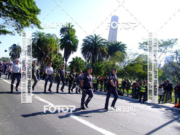 Buy your photos of the eventDesfile cvico 9 de Julho on Fotop