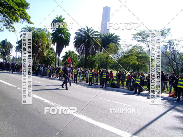 Buy your photos of the eventDesfile cvico 9 de Julho on Fotop