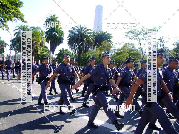 Buy your photos of the eventDesfile cvico 9 de Julho on Fotop