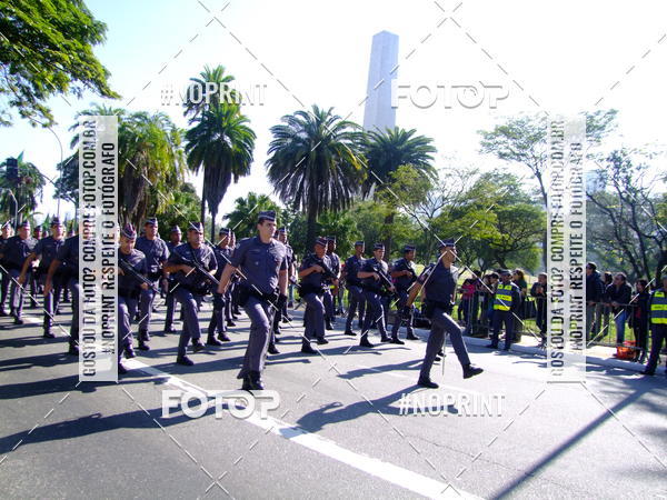 Buy your photos of the eventDesfile cvico 9 de Julho on Fotop