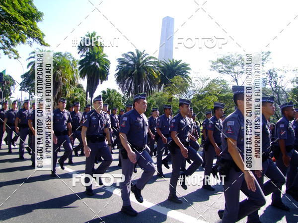 Buy your photos of the eventDesfile cvico 9 de Julho on Fotop