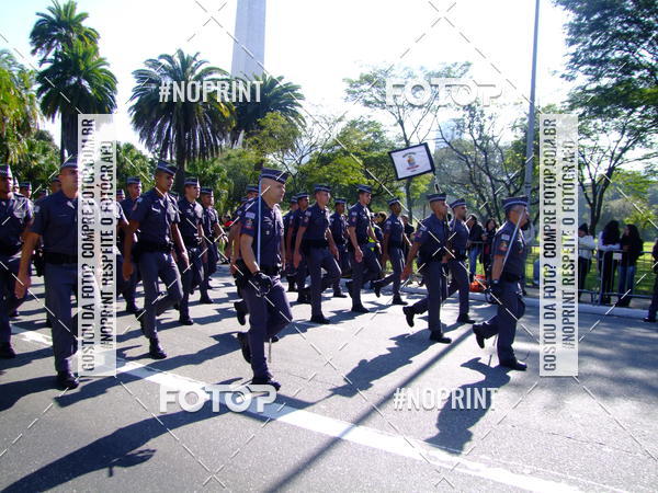 Buy your photos of the eventDesfile cvico 9 de Julho on Fotop