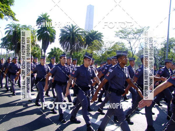 Buy your photos of the eventDesfile cvico 9 de Julho on Fotop