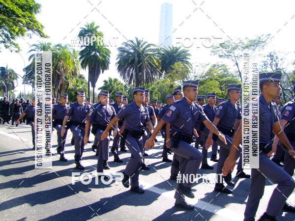 Buy your photos of the eventDesfile cvico 9 de Julho on Fotop