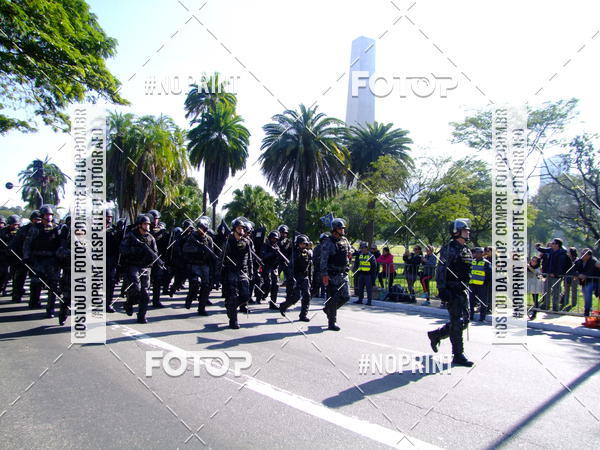 Buy your photos of the eventDesfile cvico 9 de Julho on Fotop