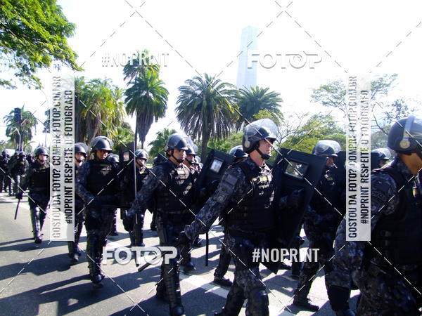 Buy your photos of the eventDesfile cvico 9 de Julho on Fotop