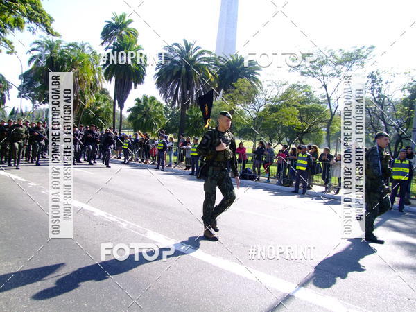 Buy your photos of the eventDesfile cvico 9 de Julho on Fotop