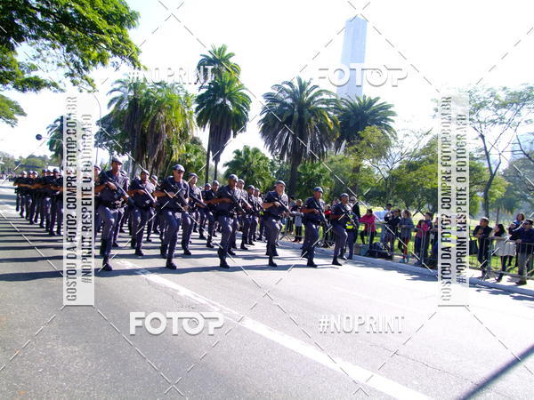 Buy your photos of the eventDesfile cvico 9 de Julho on Fotop
