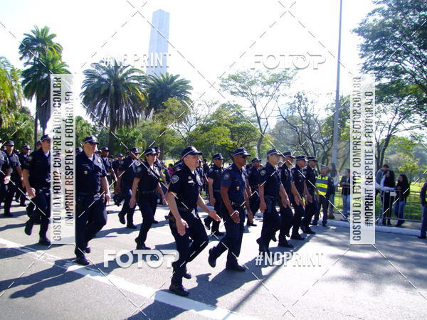 Buy your photos of the eventDesfile cvico 9 de Julho on Fotop