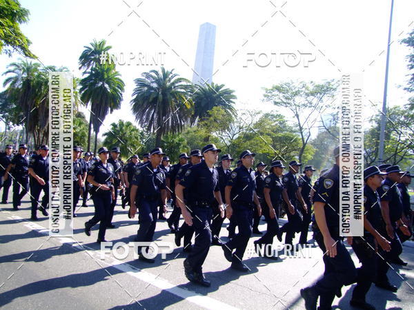 Buy your photos of the eventDesfile cvico 9 de Julho on Fotop