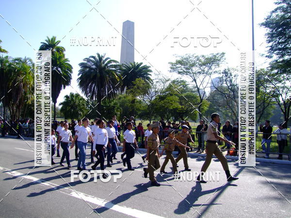 Buy your photos of the eventDesfile cvico 9 de Julho on Fotop