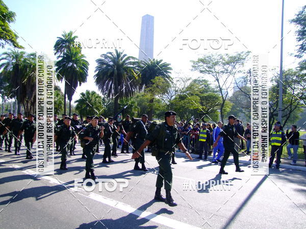 Buy your photos of the eventDesfile cvico 9 de Julho on Fotop
