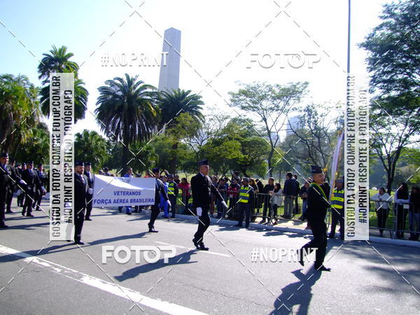 Buy your photos of the eventDesfile cvico 9 de Julho on Fotop