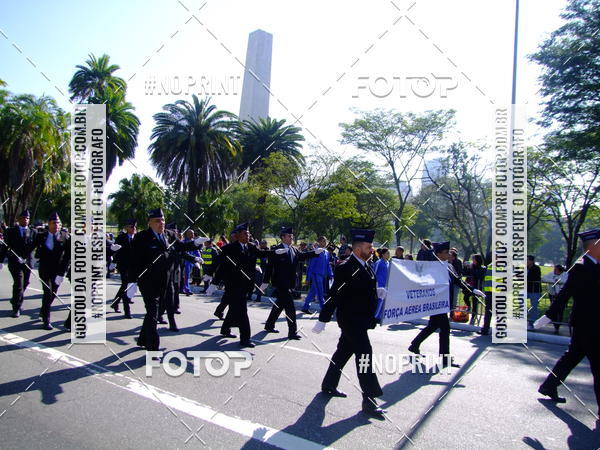 Buy your photos of the eventDesfile cvico 9 de Julho on Fotop