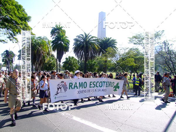 Buy your photos of the eventDesfile cvico 9 de Julho on Fotop